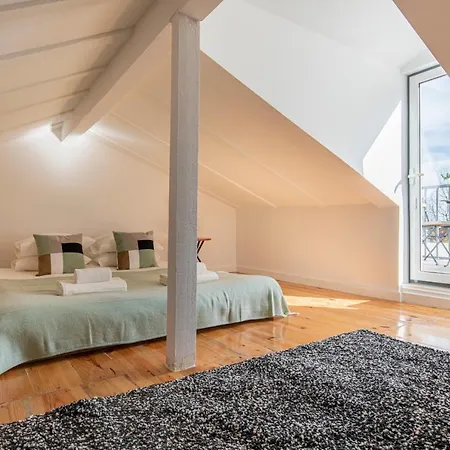 Graca Apartment Duplex River View By Lisbon Heart شقة